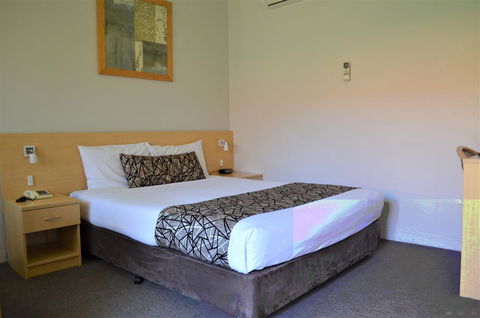 Bathurst Motor Inn - Accommodation in Brisbane 25