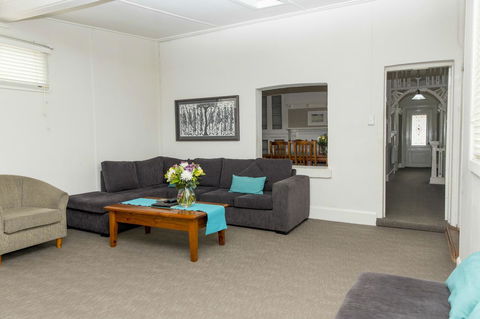 Bathurst Motor Inn - Accommodation in Brisbane 31