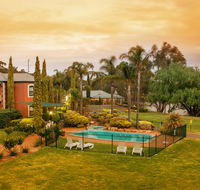 Clare Country Club - Accommodation in Brisbane
