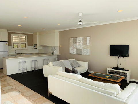 The Bluff Resort Apartments - Accommodation in Brisbane 6