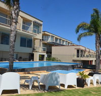 The Bluff Resort Apartments - Accommodation in Brisbane