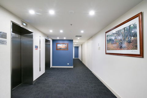 Beachside Luxury & Comfort, Ocean Views In Glenelg - Accommodation in Brisbane 31