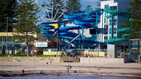 Beachside Luxury & Comfort, Ocean Views In Glenelg - Accommodation in Brisbane 34