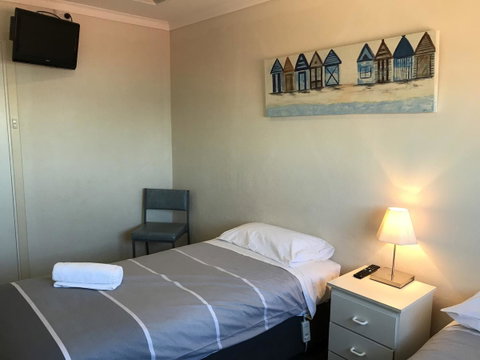 Robetown Motor Inn & Apartments - Accommodation in Brisbane 13