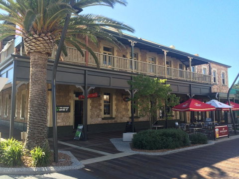 Grosvenor Hotel - Accommodation in Brisbane 13