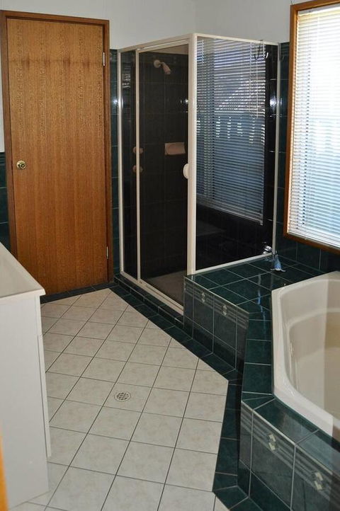 Baywatch - Accommodation in Brisbane 1