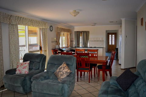 Baywatch - Accommodation in Brisbane 15