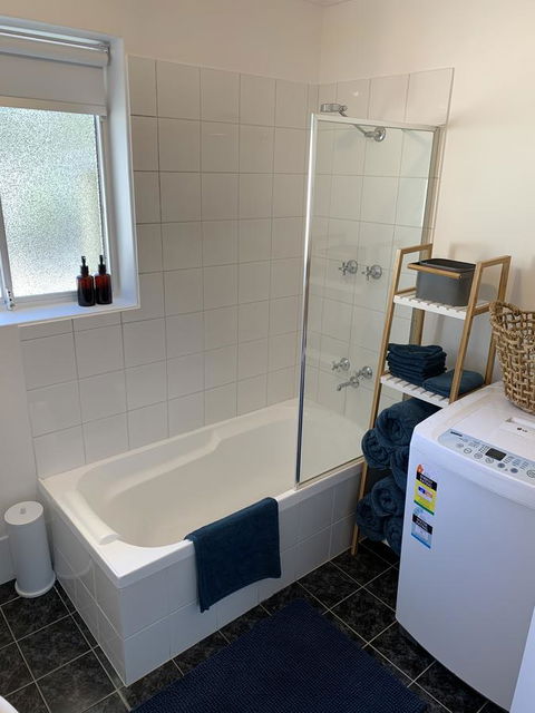 Sunshine Four - Accommodation in Brisbane 37