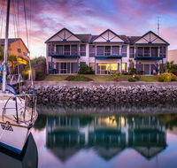 Marina Reflections - Accommodation in Brisbane