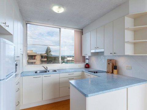Ebbtide 25 - Accommodation in Brisbane 8