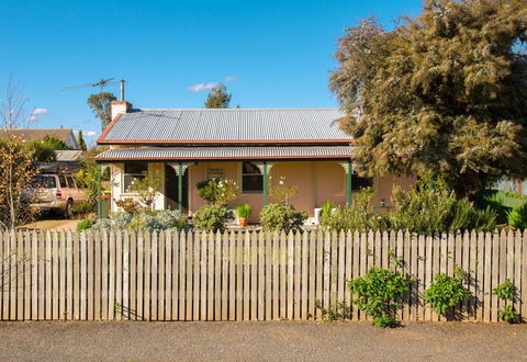 Ruby\'s Cottage - Accommodation in Brisbane 2