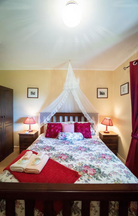 Ruby\'s Cottage - Accommodation in Brisbane 11