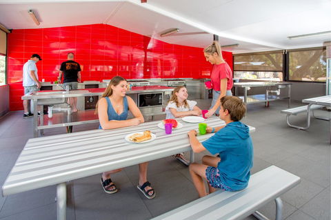 BIG4 Renmark Riverfront Holiday Park - Accommodation in Brisbane 43