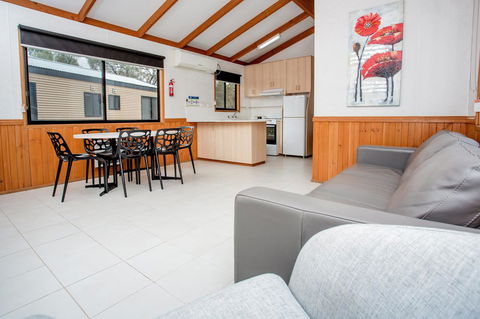 BIG4 Renmark Riverfront Holiday Park - Accommodation in Brisbane 1