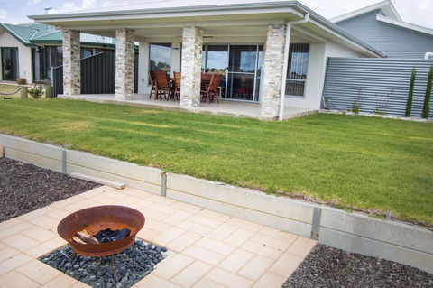 Brock's Base - Accommodation in Brisbane 5