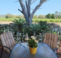 Linger Longer Vineyard - Accommodation in Brisbane