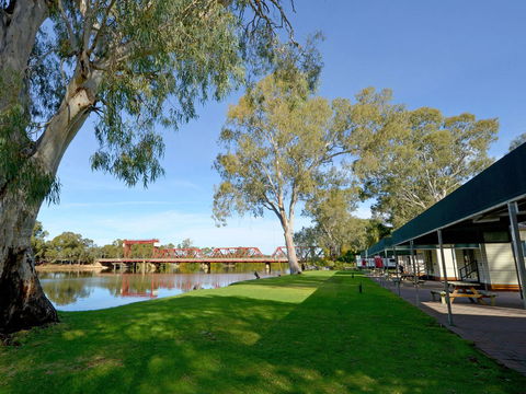 Echo Holiday Parks - Renmark - Accommodation in Brisbane 0