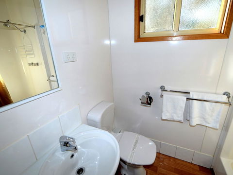 Echo Holiday Parks - Renmark - Accommodation in Brisbane 14