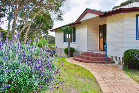 Annie\'s Balquhidder Cottage - Accommodation in Brisbane 0