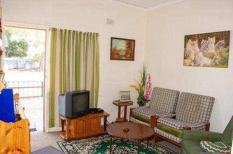 Kimba Units - Accommodation in Brisbane 16