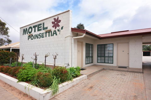 Motel Poinsettia - Accommodation in Brisbane 10