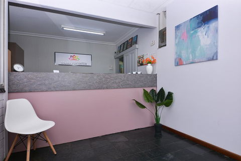 Motel Poinsettia - Accommodation in Brisbane 2