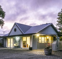 One Tree Bed and Breakfast - Accommodation in Brisbane