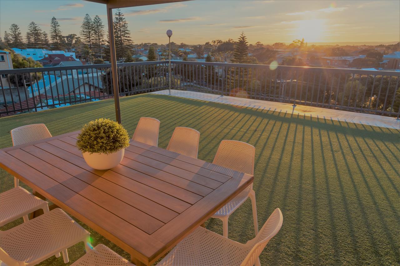 Henley Beach South SA Accommodation in Brisbane