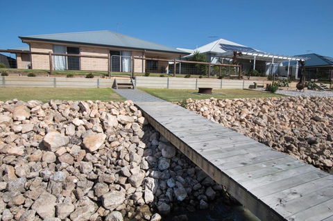 Waterfront On Jefferson, At Wellington Marina, SA - Accommodation in Brisbane 19