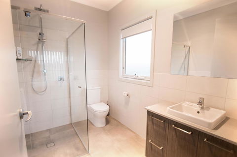 Wellington Lake Retreat - Accommodation in Brisbane 16