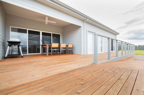 Wellington Lake Retreat - Accommodation in Brisbane 8