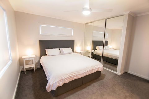 Wellington Lake Retreat - Accommodation in Brisbane 13