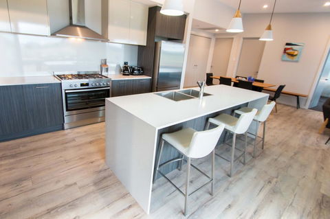 Wellington Lake Retreat - Accommodation in Brisbane 2