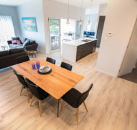 Wellington Lake Retreat - Accommodation in Brisbane