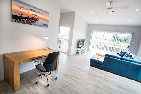 Wellington Lake Retreat - Accommodation in Brisbane 7