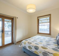 Flinders Bush Retreats - Accommodation in Brisbane