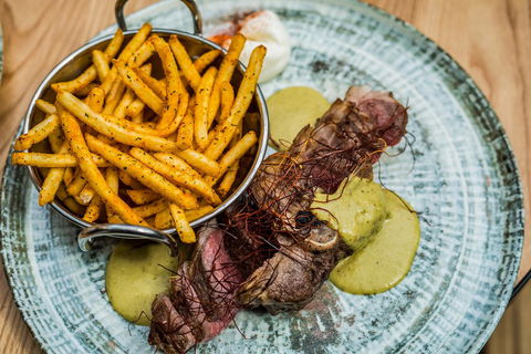 The Adnate Perth - Art Series - Accommodation in Brisbane 9