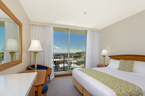 Noah\'s On The Beach - Accommodation in Brisbane 24