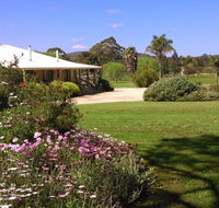 Rayanne Homestead - Accommodation in Brisbane