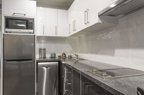 Blue Door Apartments - Accommodation in Brisbane 10