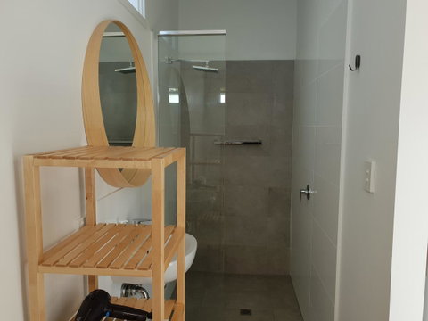 Captain\'s Heritage Cottage - Central Fremantle 2 Bedroom Historic Cottage - Accommodation in Brisbane 12