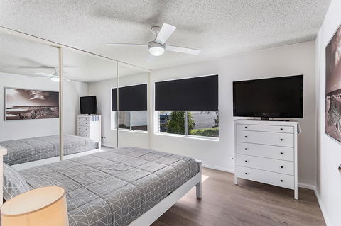 Laman Lodge, Unit 2, 15 Laman Street - Accommodation in Brisbane 8