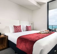 Ramada by Wyndham VetroBlu Scarborough Beach - Accommodation in Brisbane
