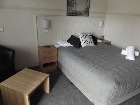 Ben Chifley Motor Inn - Accommodation in Brisbane 9