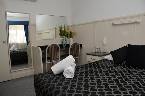 Ben Chifley Motor Inn - Accommodation in Brisbane 18