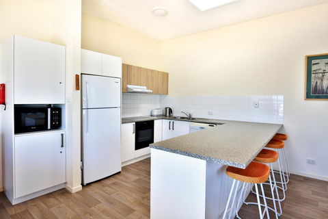 The Cove At Culburra - Direct Access To Beach - Accommodation in Brisbane 3