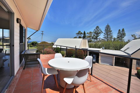 The Cove At Culburra - Direct Access To Beach - Accommodation in Brisbane 17