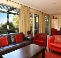 Villa Cypress located within Cypress Lakes - Accommodation in Brisbane