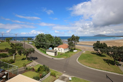 The Rotunda, Gerroa - Accommodation in Brisbane 37