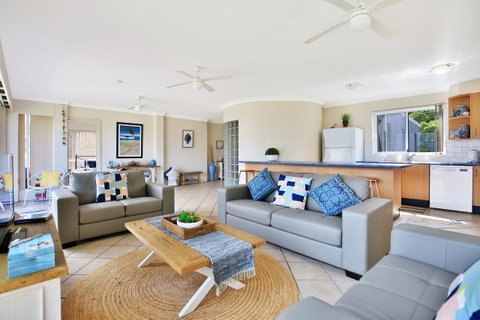 The Rotunda, Gerroa - Accommodation in Brisbane 5